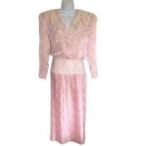 Scott McClintock Vintage Pink 80’s Style Pleated Bib Dress